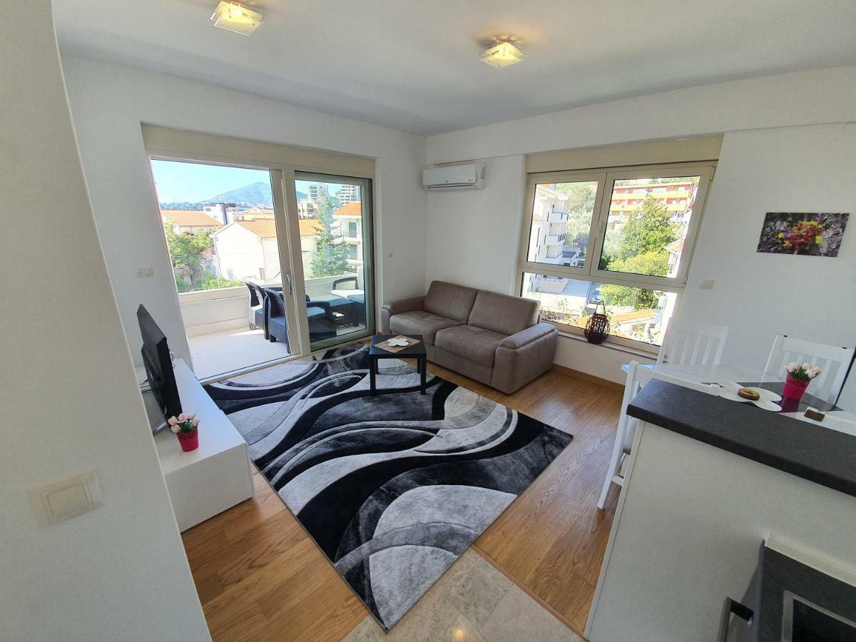 As Apartments ラファイロヴィチ エクステリア 写真