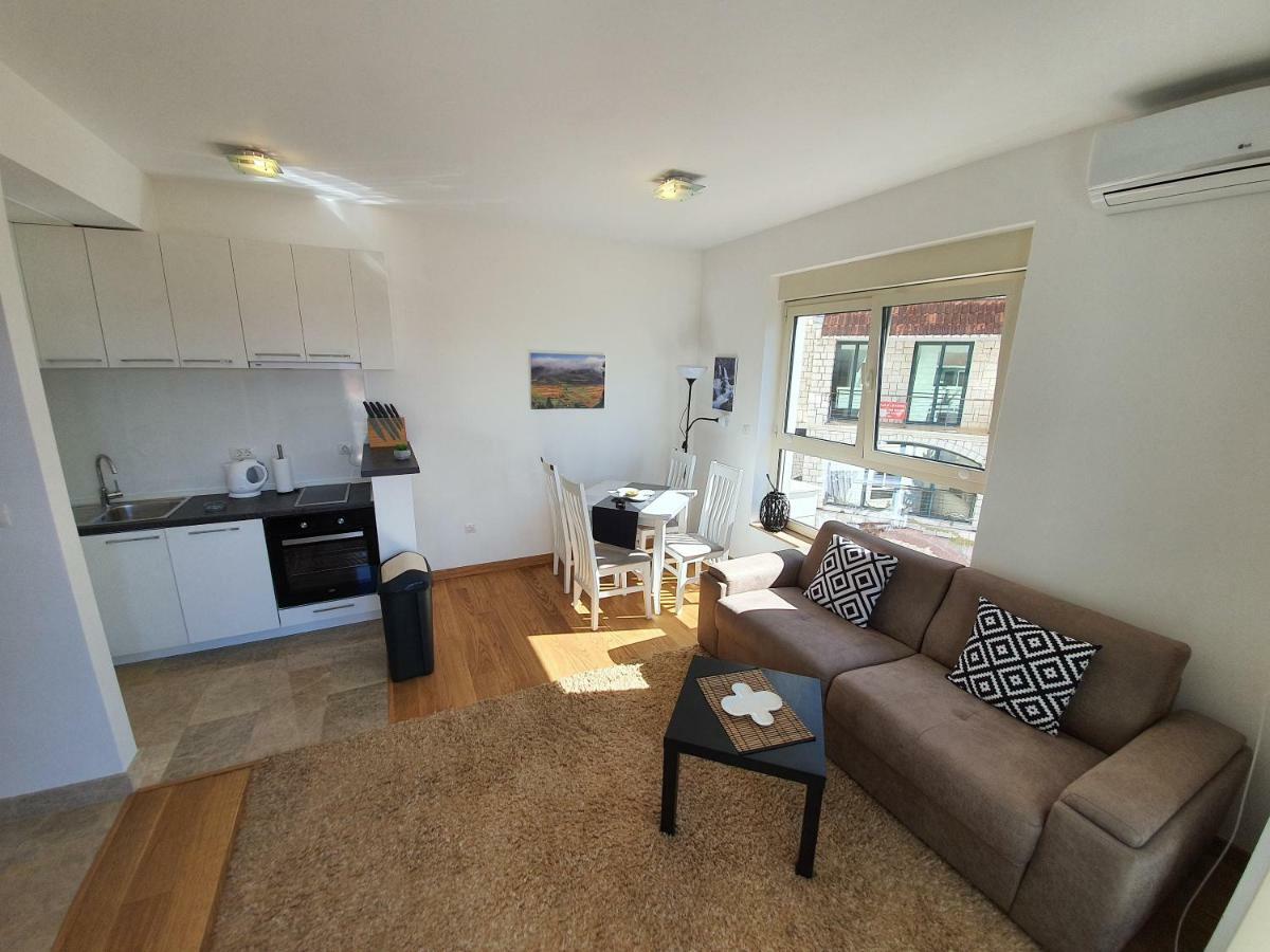 As Apartments ラファイロヴィチ エクステリア 写真