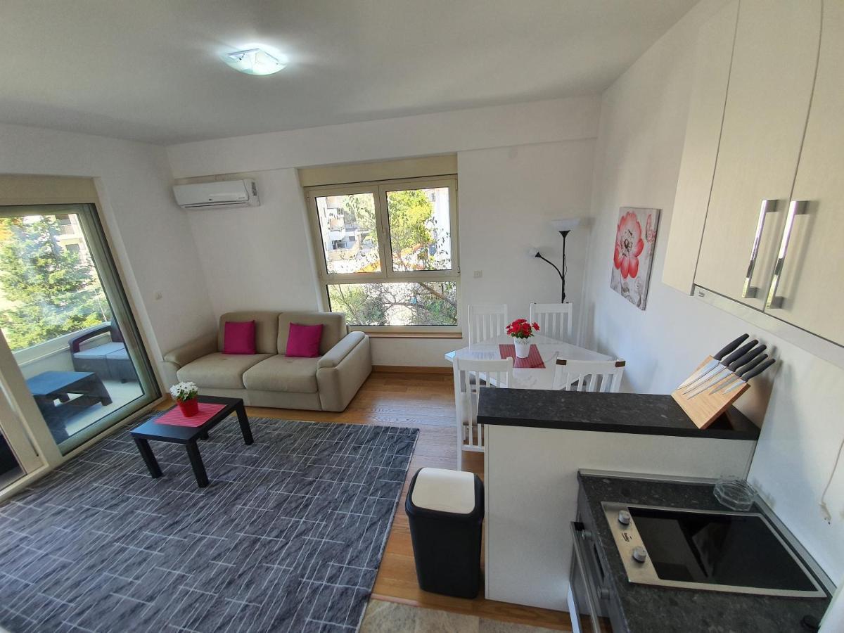 As Apartments ラファイロヴィチ エクステリア 写真