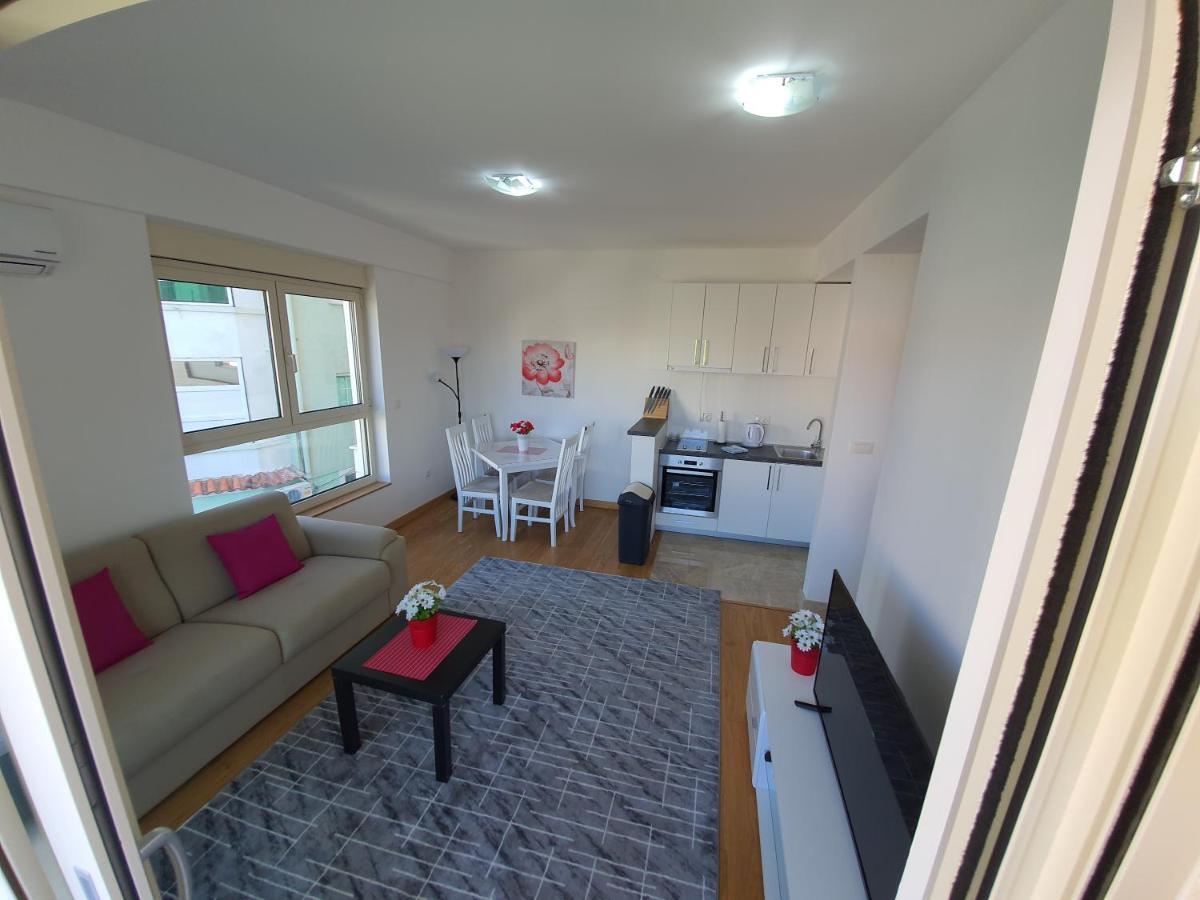As Apartments ラファイロヴィチ エクステリア 写真